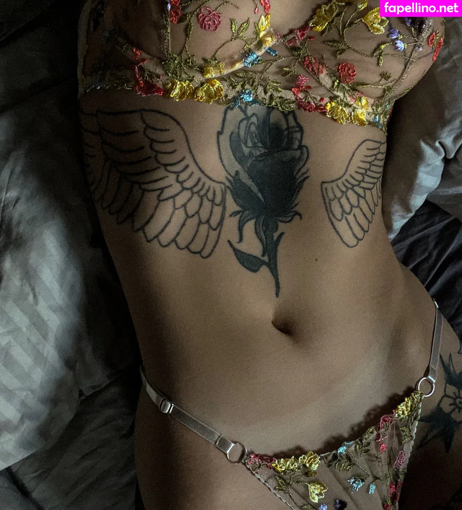 _volchara, volchaara Nude Leaked OnlyFans Photo #0LavSoqLuP