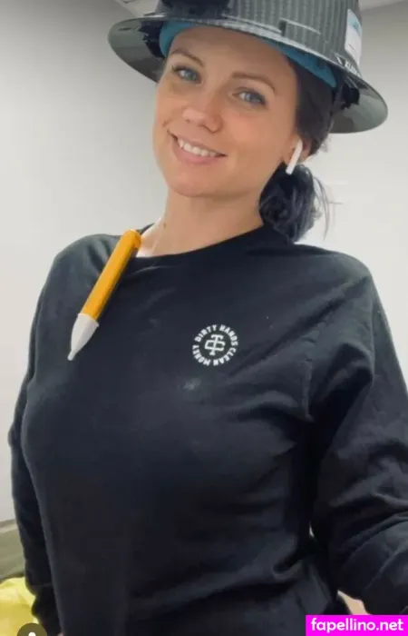 Volts Tats And Hardhats OnlyFans Thumbnail #PpWnc6yVfV