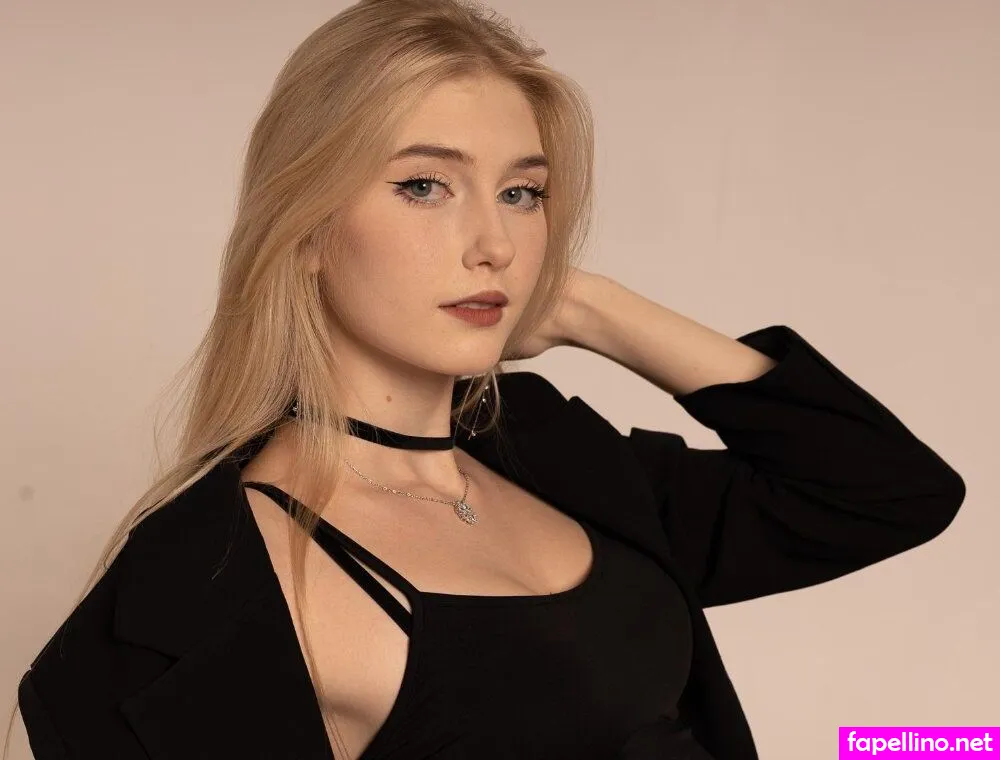 vonnaleeann_ Nude Leaked OnlyFans Photo #WABGlCCvjr