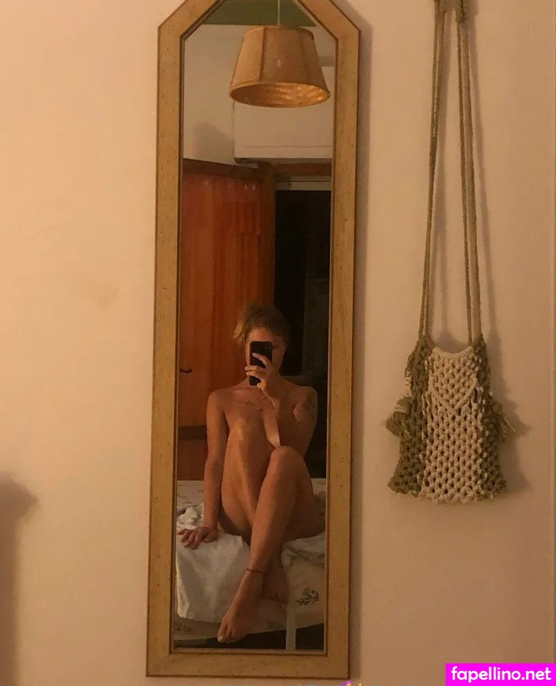 vonnid Nude Leaked OnlyFans Photo #0Al2LqKlFK