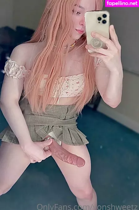 Vonshweetz OnlyFans Thumbnail #XQcbRgxrG2