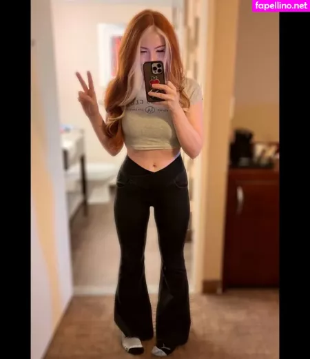 Voxytwitch OnlyFans Thumbnail #1mSxjDvN6Z