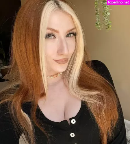 Voxytwitch OnlyFans Thumbnail #OfbXh2dCiF