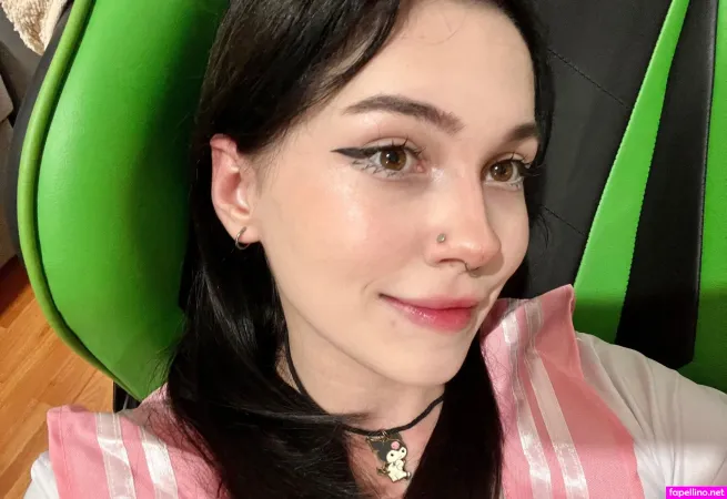 Vrchan OnlyFans Thumbnail #WrZfcFOo9A