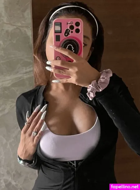 Vriddhi Patwa OnlyFans Thumbnail #mr86MV4hrV