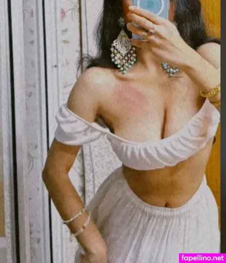 Vrinda Mandal OnlyFans Thumbnail #e41hFm91g4