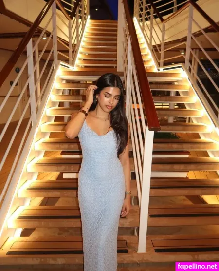 Vritika Parekh Main Profile Photo