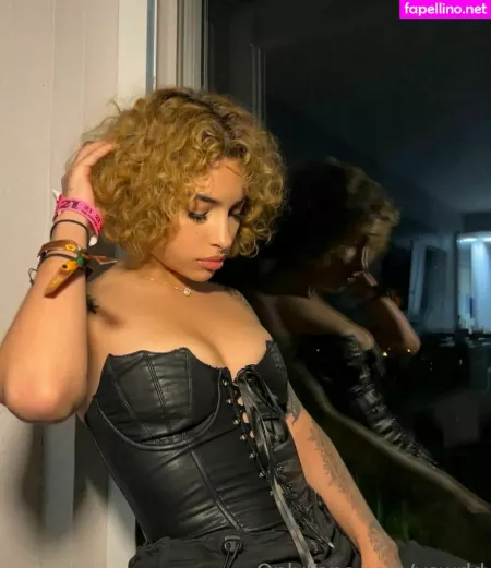 Vswrld OnlyFans Thumbnail #d3ZgivW29k