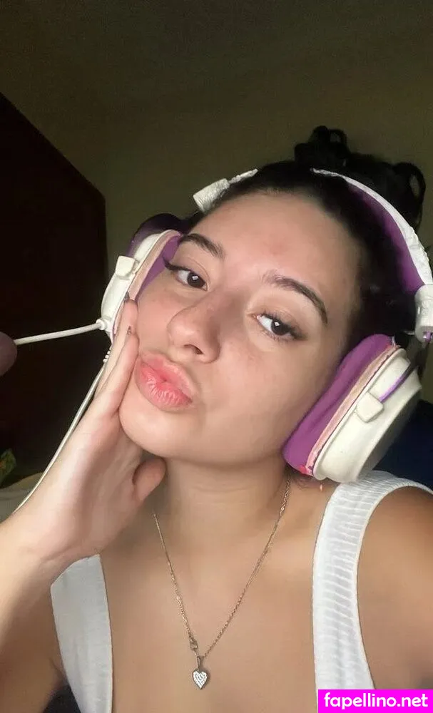 V.carmom Vitoria Do Carmo, viacarmo Nude Leaked OnlyFans Photo #vlgUkDgQcw