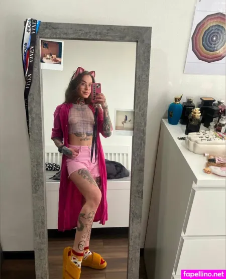 Vulgarpoly OnlyFans Thumbnail #IWT362ZYTU