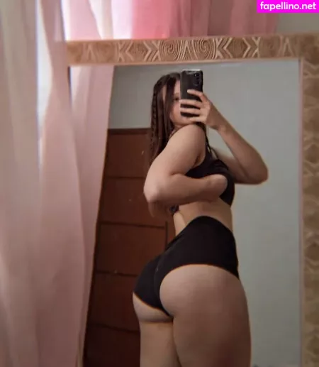 Vulgotchela OnlyFans Thumbnail #4HdeFkiPrr