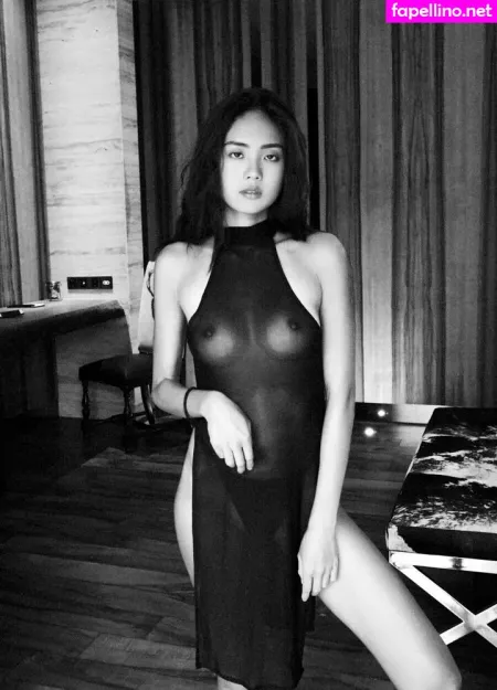 Vv Levia OnlyFans Thumbnail #4i1CCFjg8b