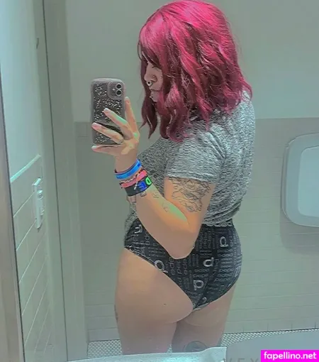Vvexxii OnlyFans Thumbnail #KydYza0zbk
