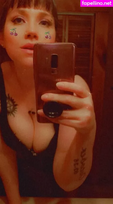 Vvpurplerosevv OnlyFans Thumbnail #8OeVOf4OCE