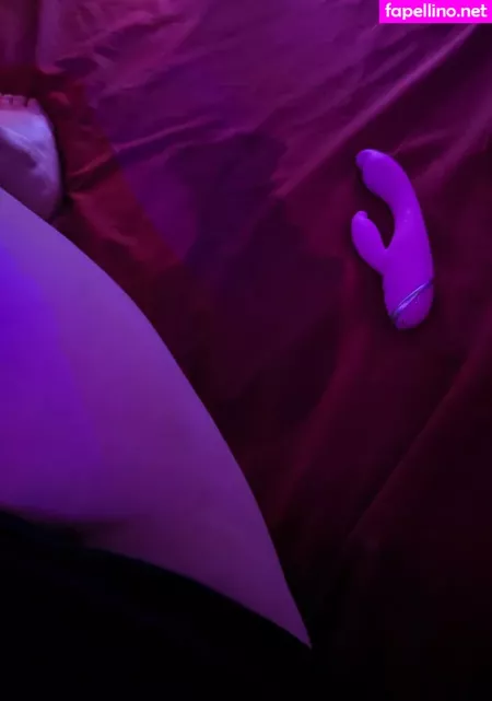 Vvpurplerosevv OnlyFans Thumbnail #WLxbIiCULg