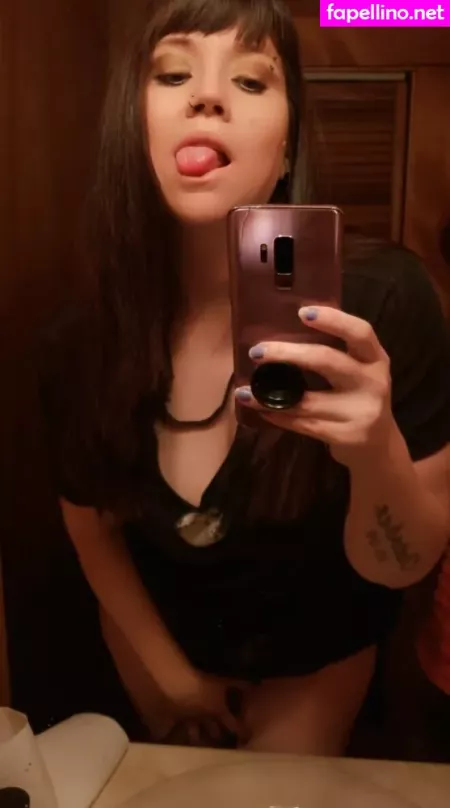 Vvpurplerosevv OnlyFans Thumbnail #ns4DEFCRXl