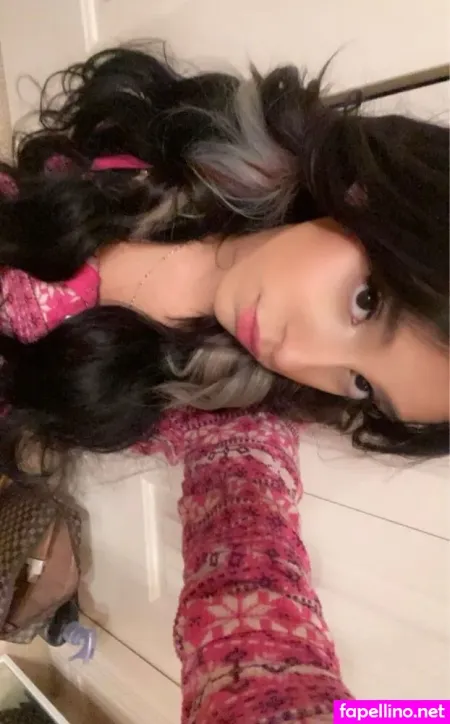 Vvv Fennix OnlyFans Thumbnail #GKBqu0gfrL