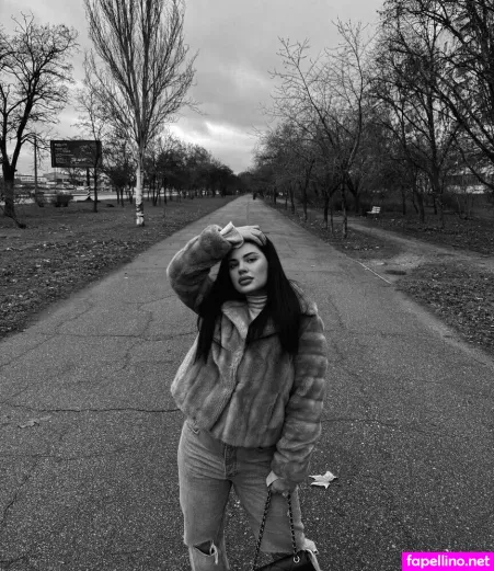 Vvv K S OnlyFans Thumbnail #DLyQF702E8