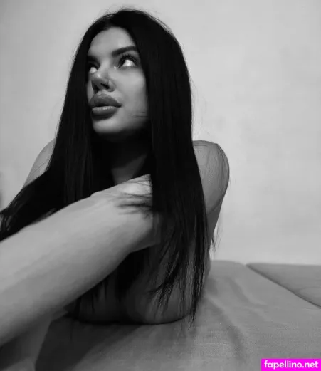 Vvv K S OnlyFans Thumbnail #L6RsIyNYbI