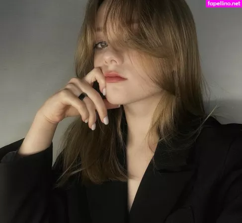 Vwemor OnlyFans Thumbnail #2oTinVMuyw