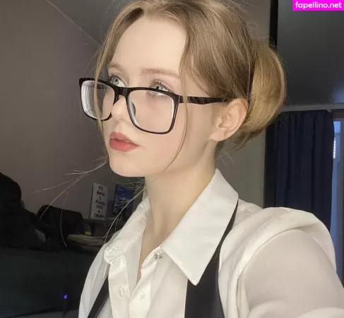 Vwemor OnlyFans Thumbnail #4BAAlrWxWc