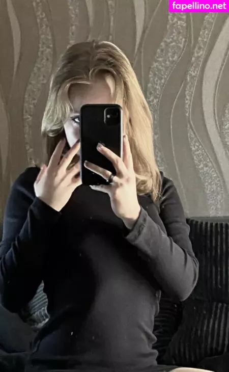 Vwemor OnlyFans Thumbnail #HvKqSU2Kp8