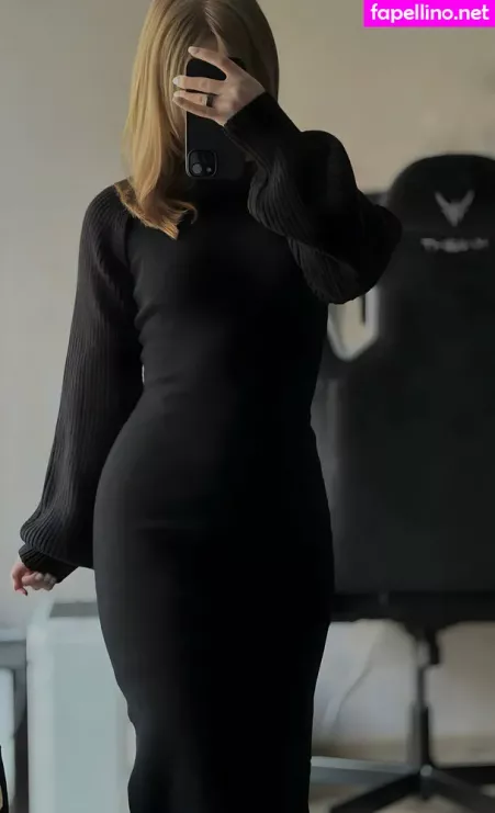 Vwemor OnlyFans Thumbnail #TOxD1jPa15