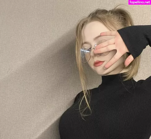 Vwemor OnlyFans Thumbnail #XcpCBI2gKy