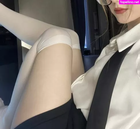 Vwemor OnlyFans Thumbnail #Yc6VP5yRUJ