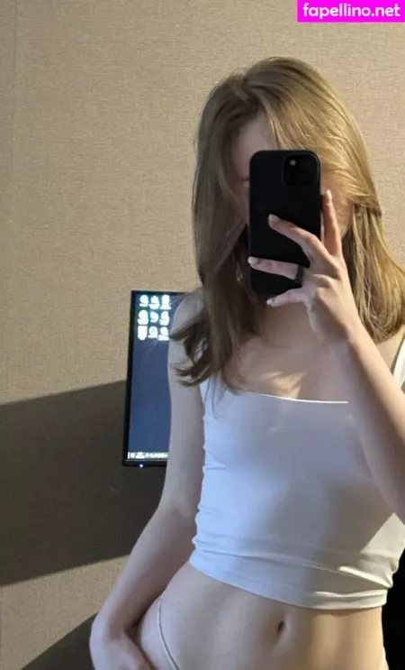 Vwemor OnlyFans Thumbnail #cBEyFUFhCJ