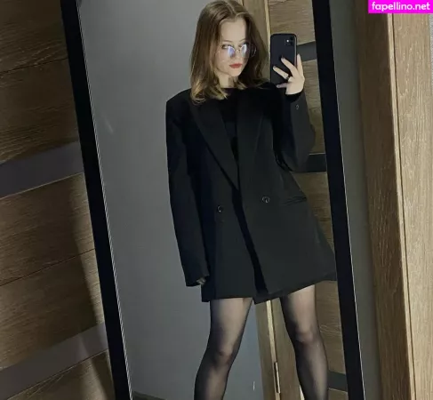 Vwemor OnlyFans Thumbnail #d5Tdm1KgQD