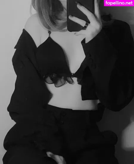 Vwemor OnlyFans Thumbnail #eMtkFfZiwS