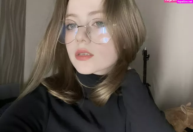 Vwemor OnlyFans Thumbnail #eemRZbQQs1