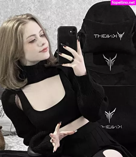 Vwemor OnlyFans Thumbnail #nE16Xf6Kpn