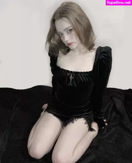 Vwemor OnlyFans Thumbnail #oUZKBoilpd