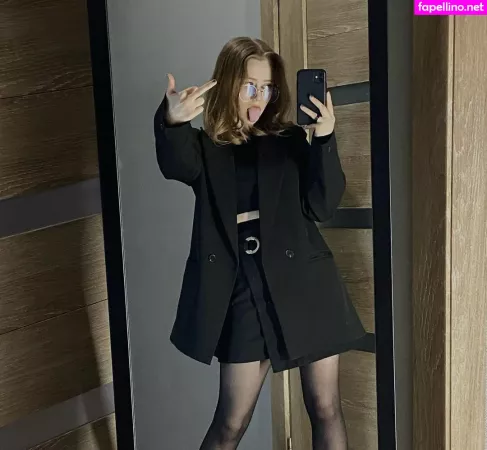 Vwemor OnlyFans Thumbnail #qpAD3a2VLQ