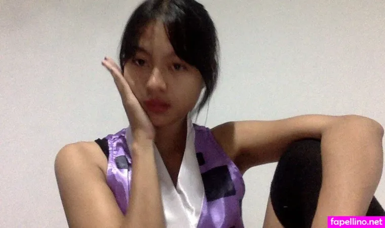 Vxilzie OnlyFans Thumbnail #PigesbMSNQ