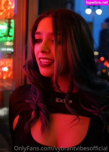 Vybrantvibesofficial OnlyFans Thumbnail #4mGzbINQ3x