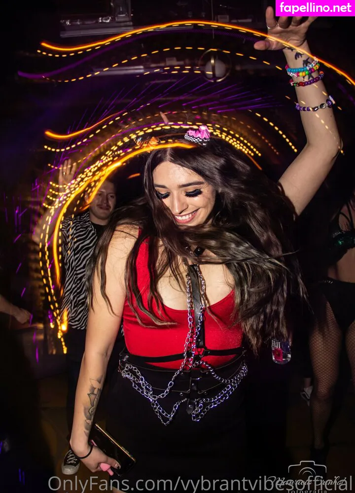 vybrantvibes, vybrantvibesofficial Nude Leaked OnlyFans Photo #67WWmwwuIL