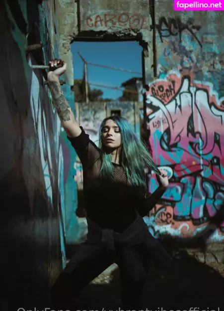 Vybrantvibesofficial OnlyFans Thumbnail #POLy5OefWs