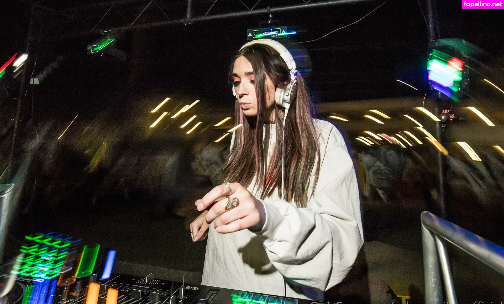 vybrantvibes, vybrantvibesofficial Nude Leaked OnlyFans Photo #V7fLpfUWEE