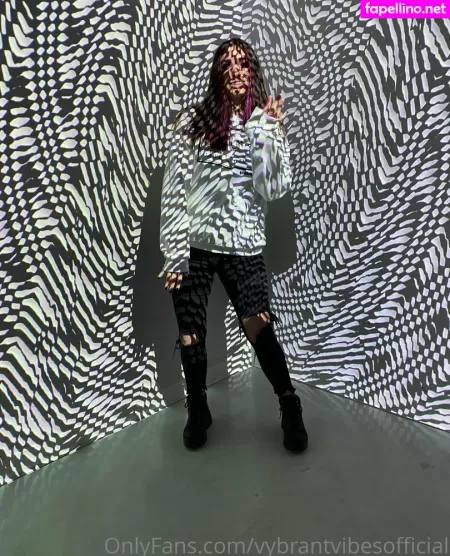 Vybrantvibesofficial OnlyFans Thumbnail #pLxA3cTrpf