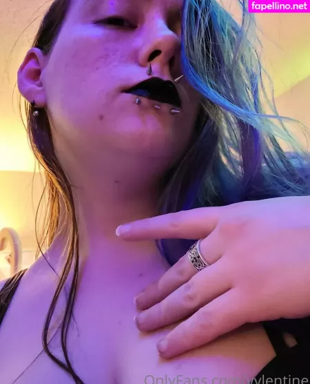 Vylentine OnlyFans Thumbnail #6HLKIUNtHC