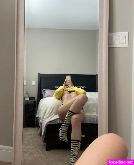 Vyxia Vyxphan OnlyFans Thumbnail #2SoljXFEtV