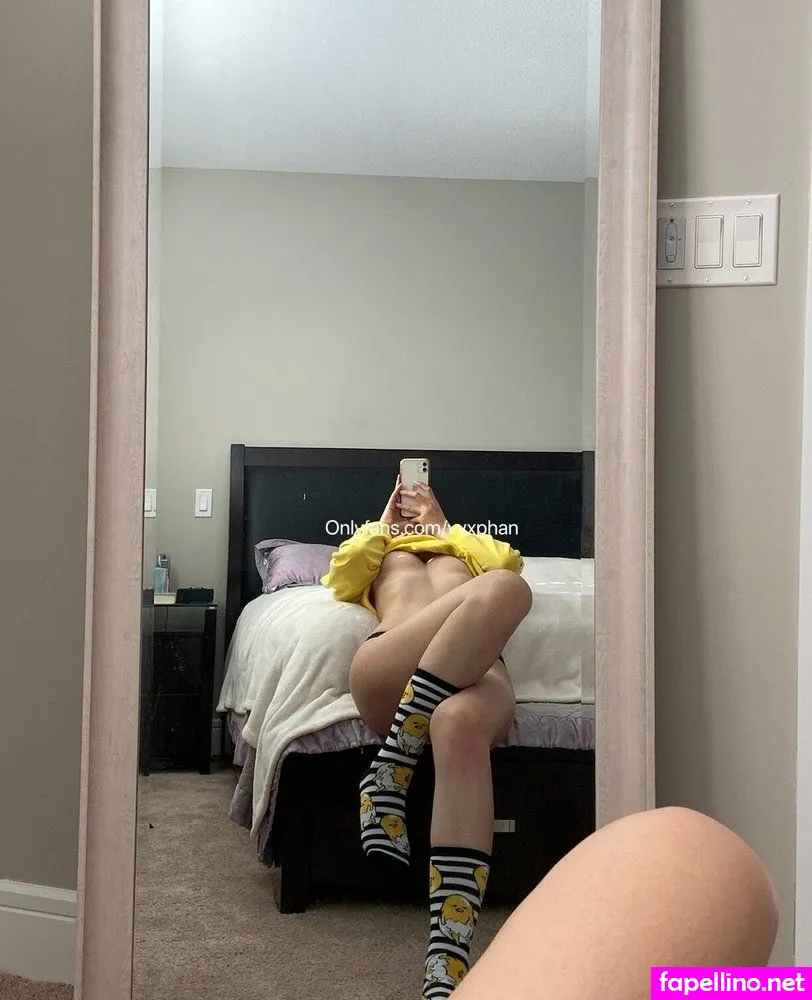 vyxphan Nude Leaked OnlyFans Photo #2SoljXFEtV