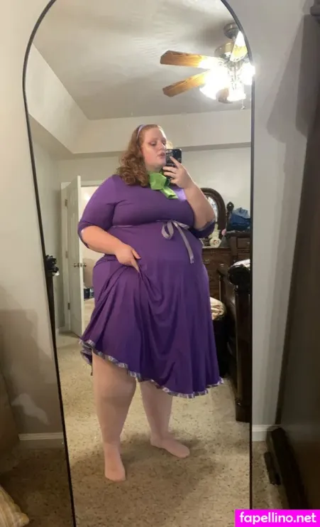 W Holesomeginger OnlyFans Thumbnail #Dv9D0sBlSU