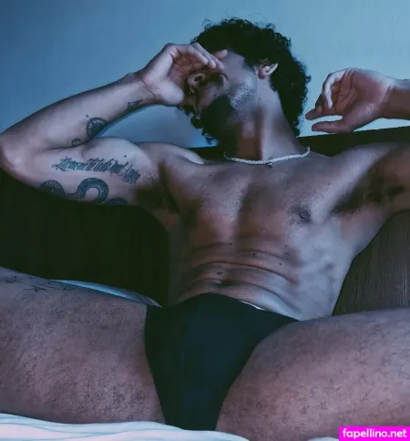 W Oliver6979 OnlyFans Thumbnail #Mf4A6L3Afz