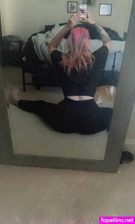 W Waifu X OnlyFans Thumbnail #6stECqyc5G