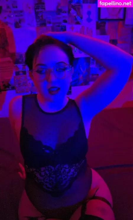 W33dhead666 OnlyFans Thumbnail #IZh5GXhE52