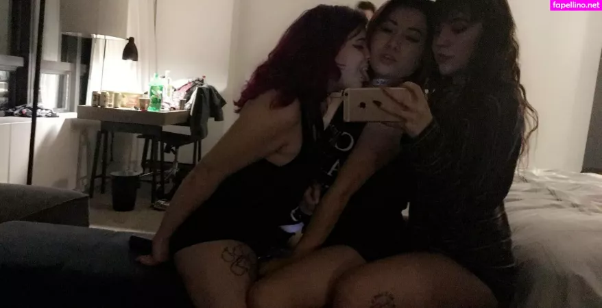 Waifoodd OnlyFans Thumbnail #UAeB9CLuBm